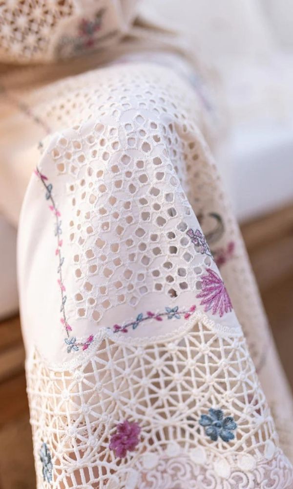 3 PC-EMBROIDERED-LAWN SD 210