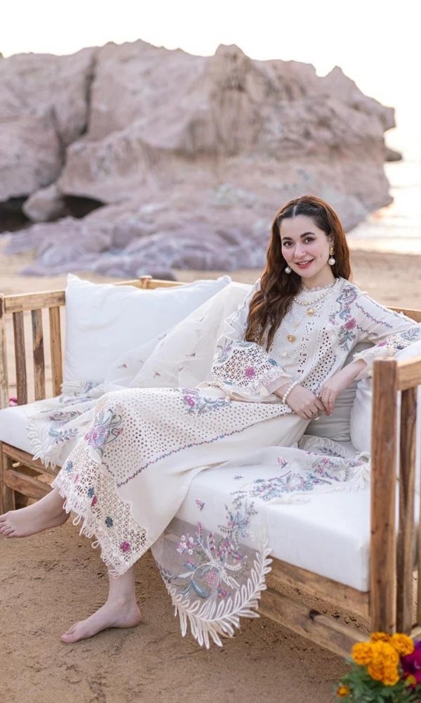 3 PC-EMBROIDERED-LAWN SD 210